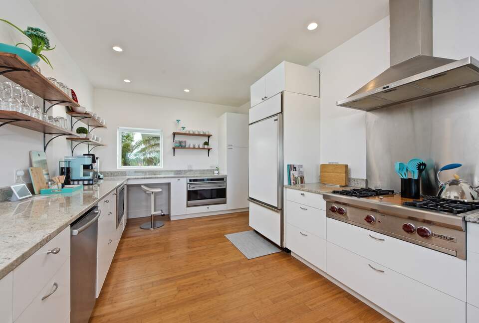 Oceanfront Estate in the Space Coast w/pool and 2 villas - Indialantic, Florida