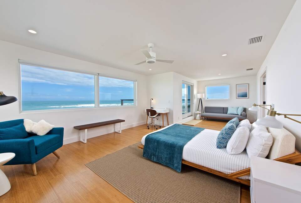 Oceanfront Estate in the Space Coast w/pool and 2 villas - Indialantic, Florida