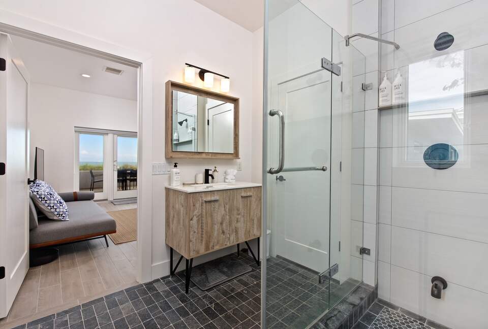 Oceanfront Estate in the Space Coast w/pool and 2 villas - Indialantic, Florida