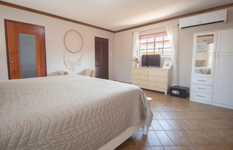 Cove Villa | With a Resort-style Pool - Santa Cruz, Aruba