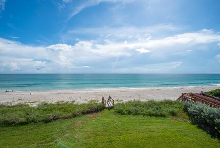 Oceanfront Villa in Melbourne Beach with Private Pool - Melbourne Beach, Florida