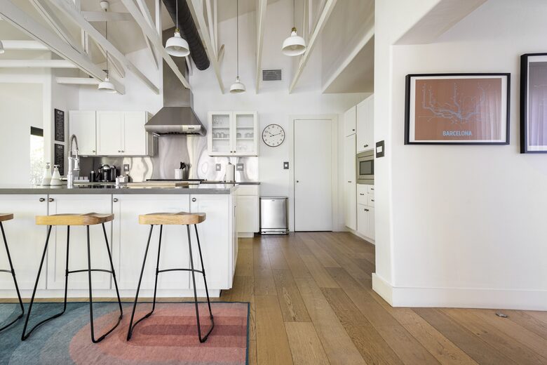 Sunset Waterfront Villa with Pool & Jacuzzi - Hallandale Beach, Florida