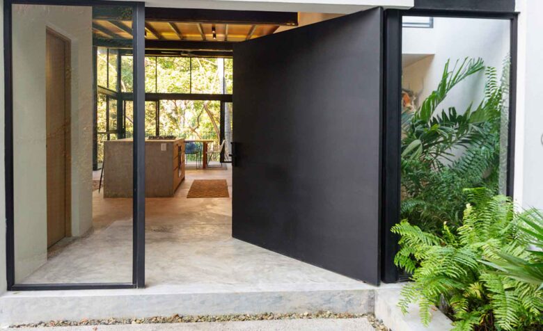 Modern Mexican Architectural Gem with Ocean and Jungle View - San Francisco, Mexico