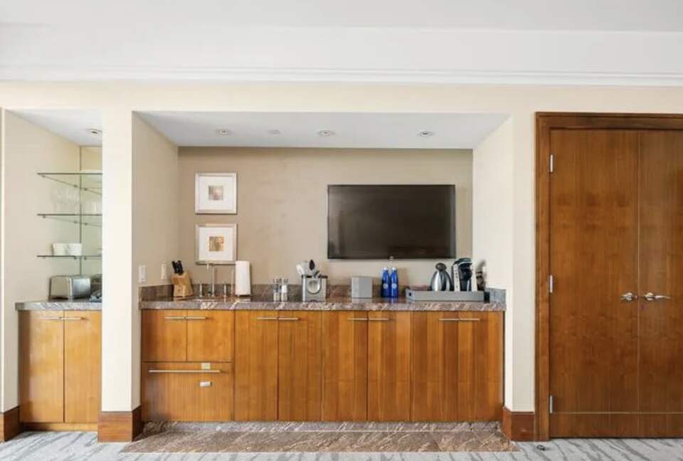 Your in room bar, coffee & tea station with kitchenette and fridge.