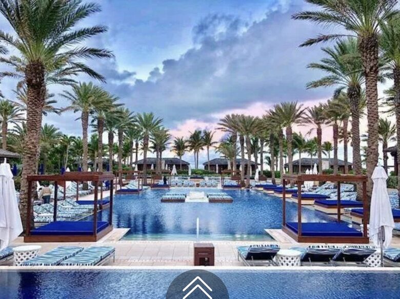 The Cane adult pool for Cove and Reef guests only.