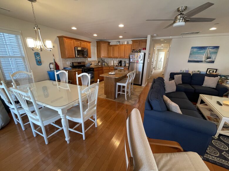 Beach Condo with Ocean views and 4 decks - Ocean City, New Jersey