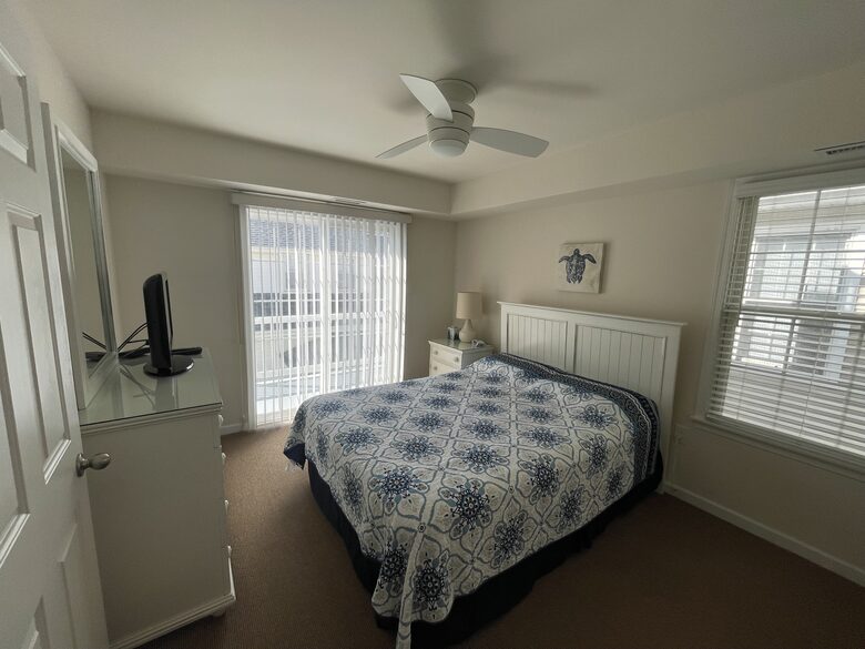 Beach Condo with Ocean views and 4 decks - Ocean City, New Jersey