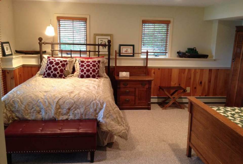 Lake Winnipesaukee Lakehouse - Tuftonboro, New Hampshire