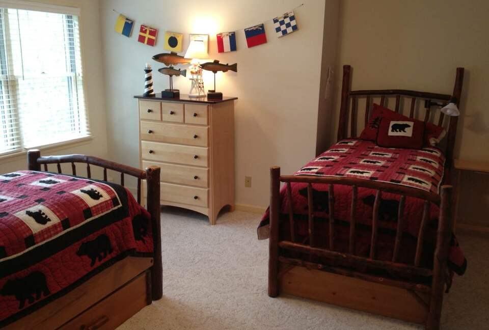 Lake Winnipesaukee Lakehouse - Tuftonboro, New Hampshire