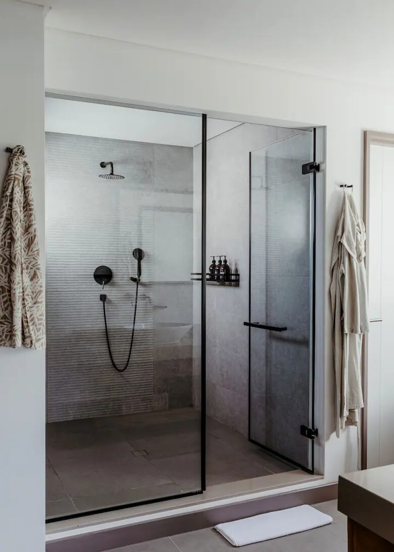 Penthouse Paradise - black river, Mauritius