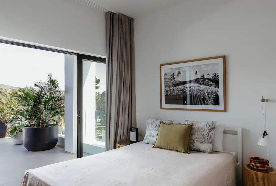 Penthouse Paradise - black river, Mauritius