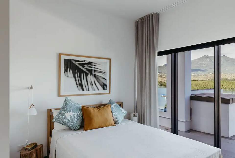 Penthouse Paradise - black river, Mauritius