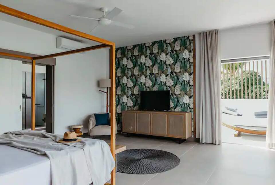 Penthouse Paradise - black river, Mauritius