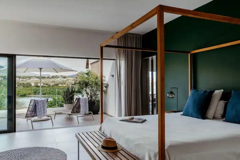 Penthouse Paradise - black river, Mauritius