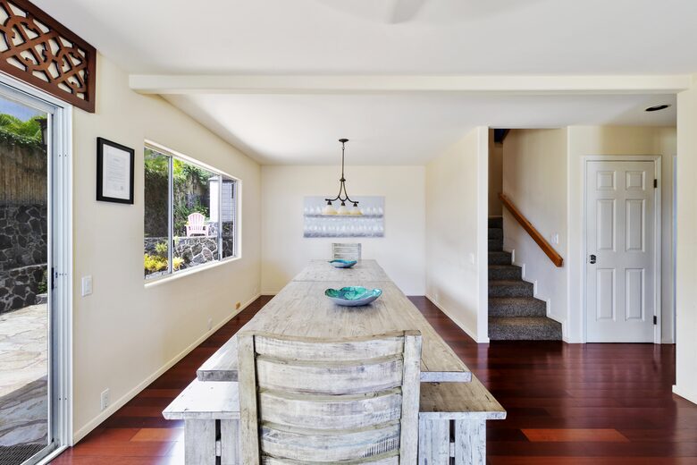 Panoramic Ocean Views with a Pool, Hot Tub & A/C - Kailua-Kona, Hawaii