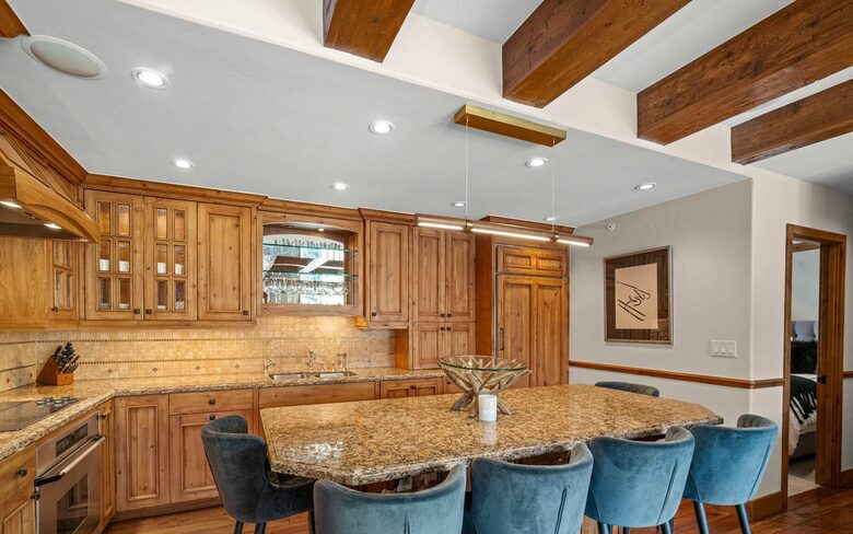 Premier Vail Village Residence - Vail, Colorado