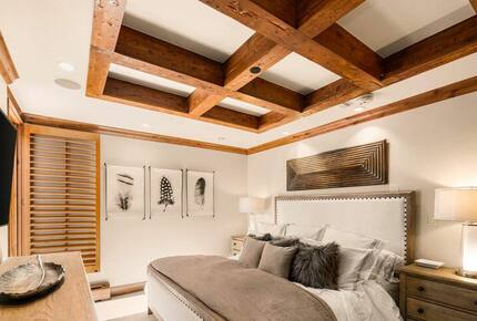 Premier Vail Village Residence - Vail, Colorado