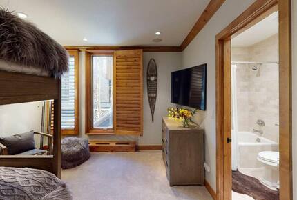 Premier Vail Village Residence - Vail, Colorado