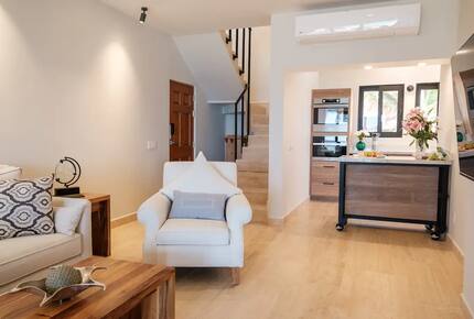 Oceanfront Casa Del Mar Beach Luxury Penthouse - Cabo San Lucas, Mexico