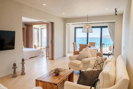 Oceanfront Casa Del Mar Beach Luxury Penthouse - Cabo San Lucas, Mexico