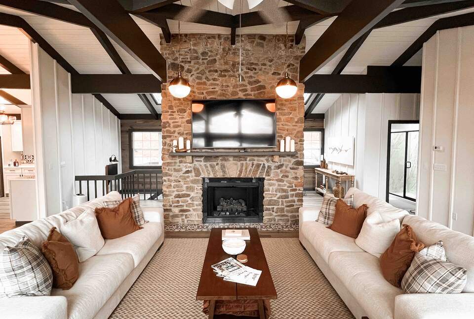 Lakefront Oasis on Lake Barkley; Just 2 Hours from Nashville! - Cadiz, Kentucky