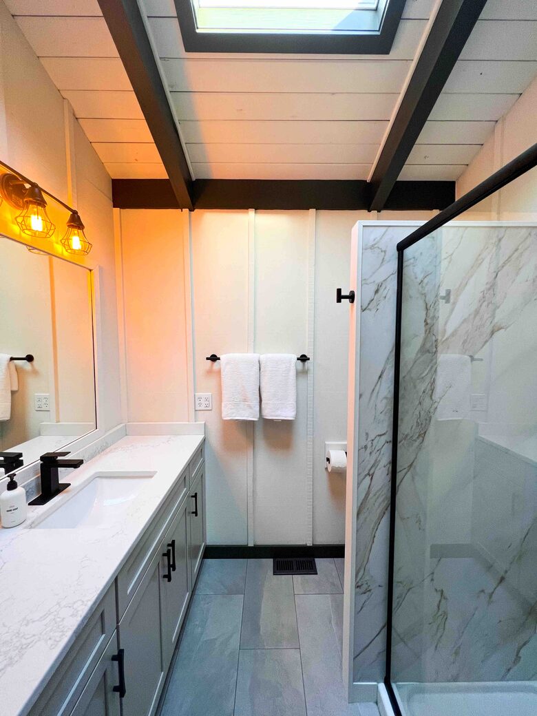 Lakefront Oasis on Lake Barkley; Just 2 Hours from Nashville! - Cadiz, Kentucky