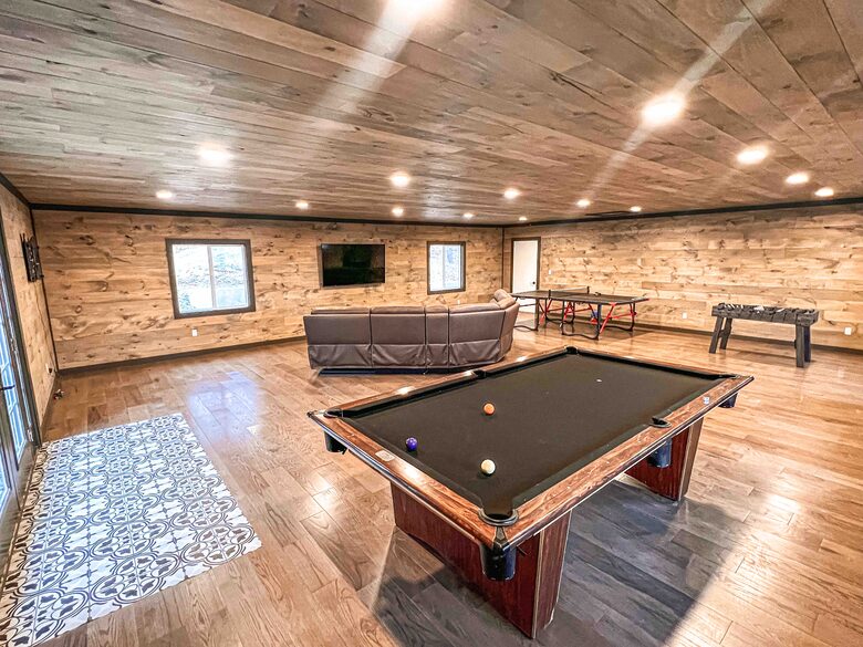 Lakefront Oasis on Lake Barkley; Just 2 Hours from Nashville! - Cadiz, Kentucky