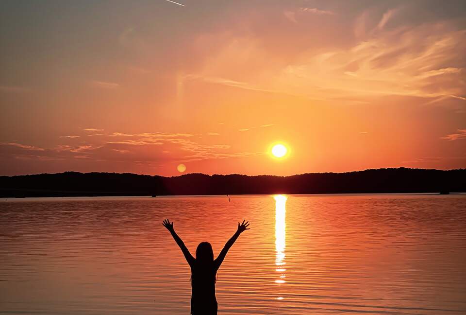 Lakefront Oasis on Lake Barkley; Just 2 Hours from Nashville! - Cadiz, Kentucky