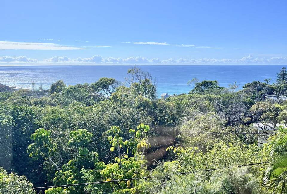 Sandy Showers | With Panoramic Ocean Views - Sunshine Coast, Australia