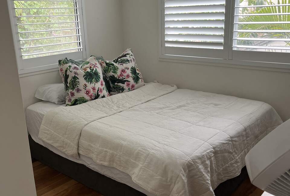 Sandy Showers | With Panoramic Ocean Views - Sunshine Coast, Australia