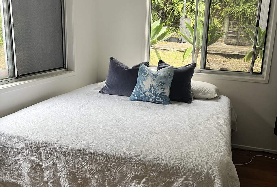 Sandy Showers | With Panoramic Ocean Views - Sunshine Coast, Australia