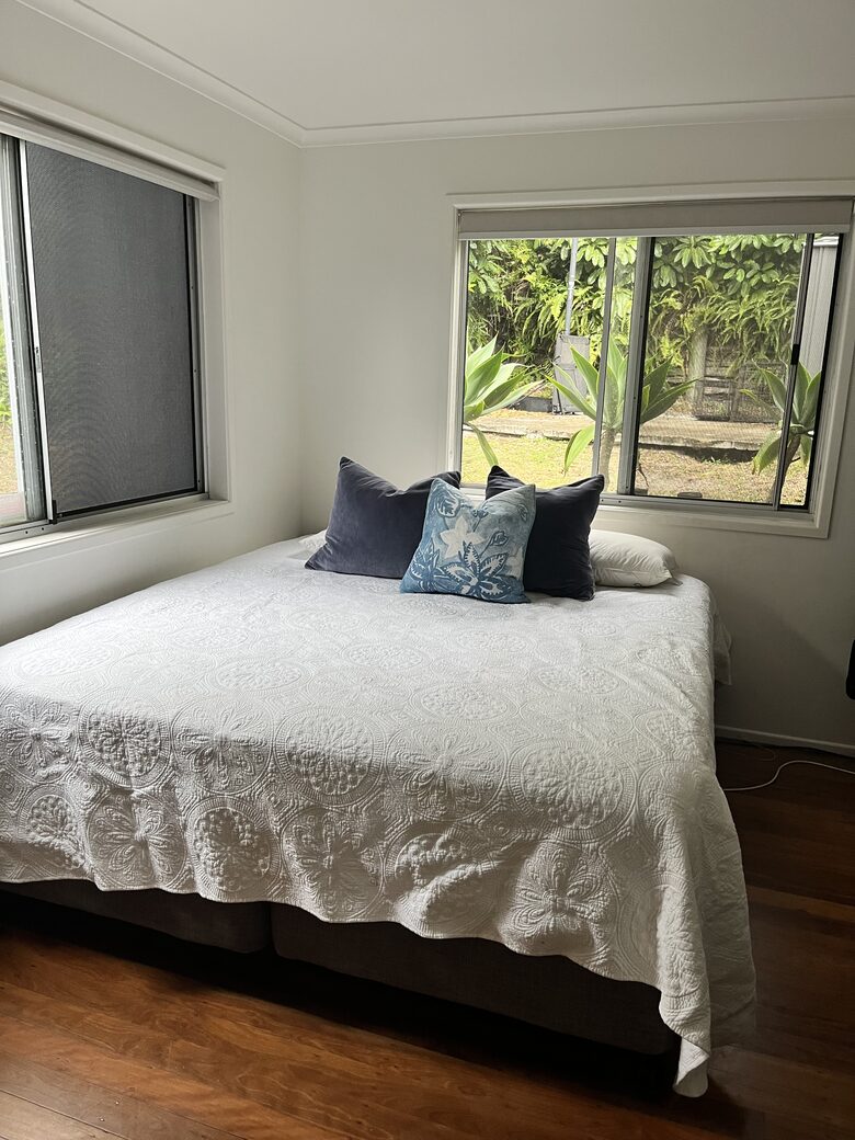 Sandy Showers | With Panoramic Ocean Views - Sunshine Coast, Australia