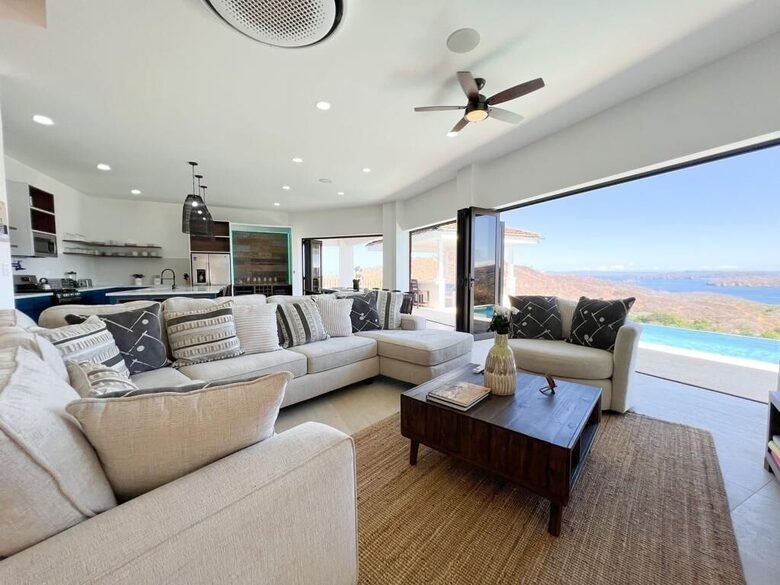 Villa Encanto Luxury Getaway in Coco Beach - Playas del Coco, Costa Rica