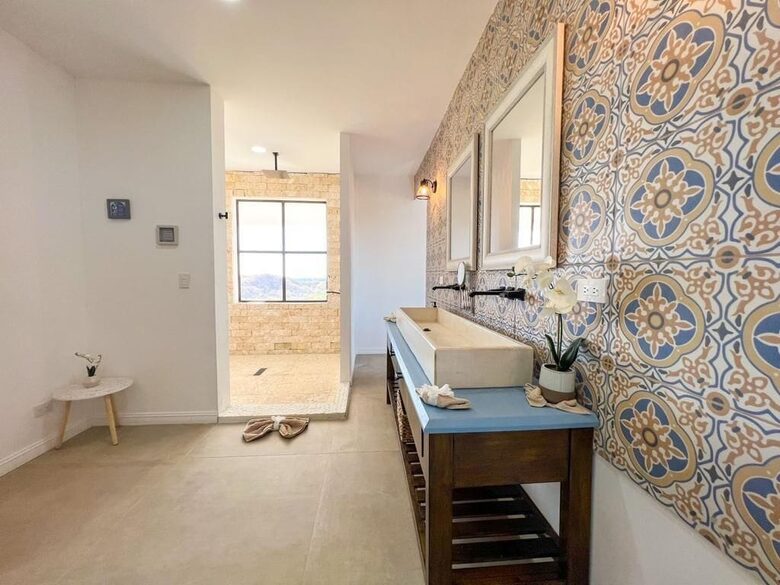 Villa Encanto Luxury Getaway in Coco Beach - Playas del Coco, Costa Rica