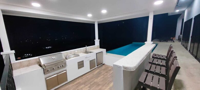 Villa Encanto Luxury Getaway in Coco Beach - Playas del Coco, Costa Rica