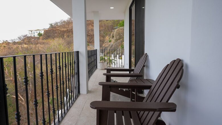 Villa Encanto Luxury Getaway in Coco Beach - Playas del Coco, Costa Rica