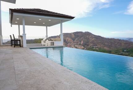 Villa Encanto Luxury Getaway in Coco Beach - Playas del Coco, Costa Rica