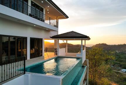 Villa Encanto Luxury Getaway in Coco Beach - Playas del Coco, Costa Rica