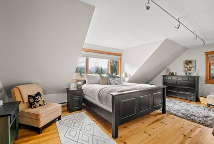 Snowridge Chalet - Whistler, Canada