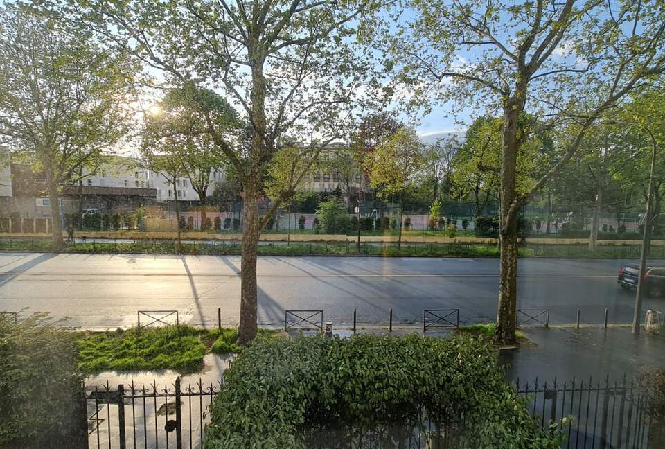 Elegant Family Home - Paris, France