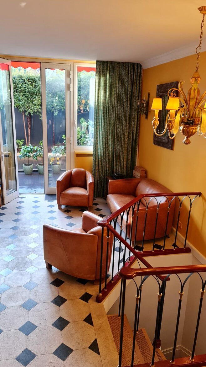 Elegant Family Home - Paris, France