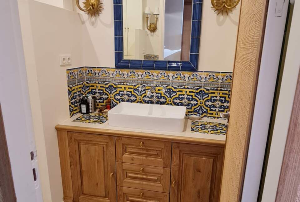 Elegant Family Home - Paris, France