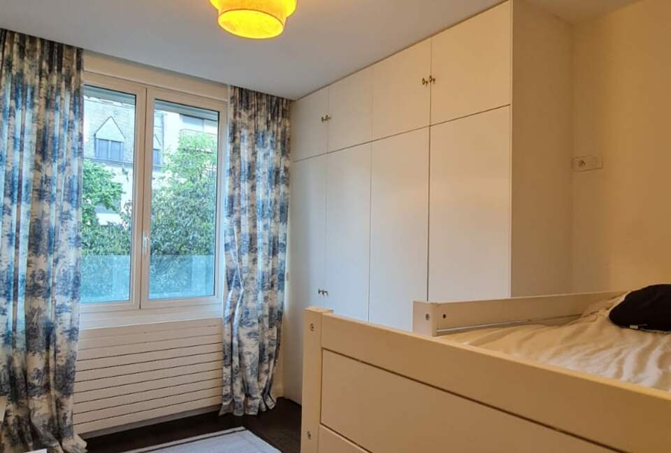 Elegant Family Home - Paris, France