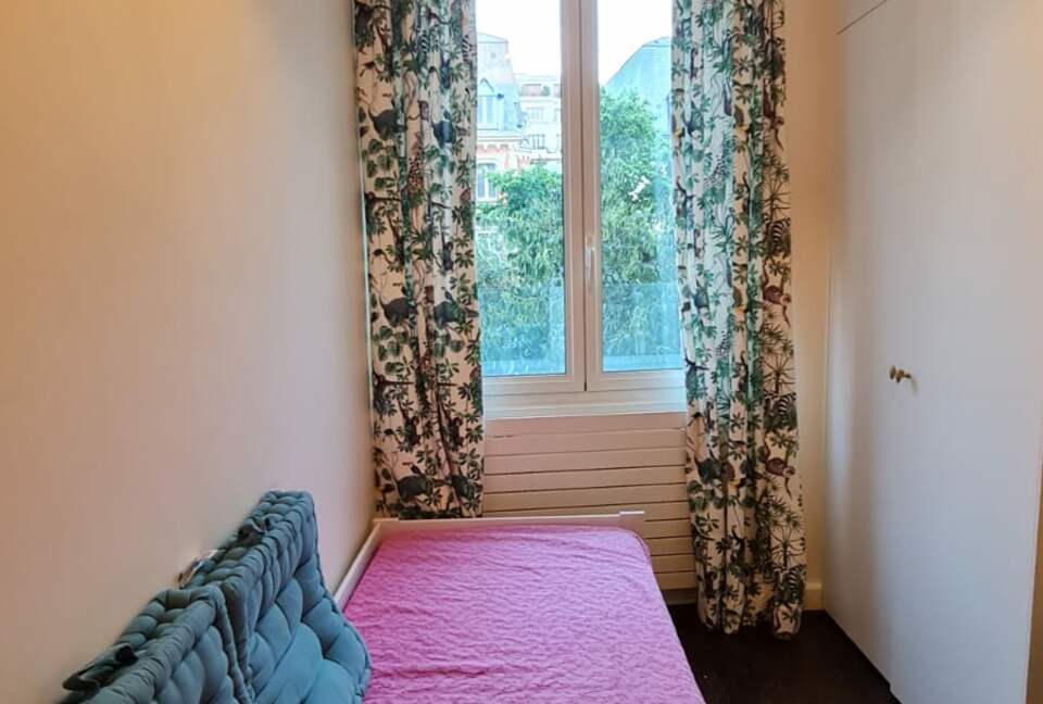 Elegant Family Home - Paris, France