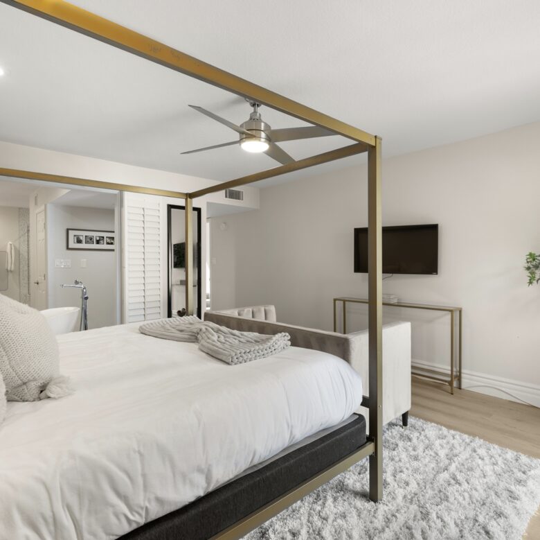 Old Town Scottsdale Gated Retreat | With Pool, Tennis, Walk to Fashion Square - Scottsdale, Arizona