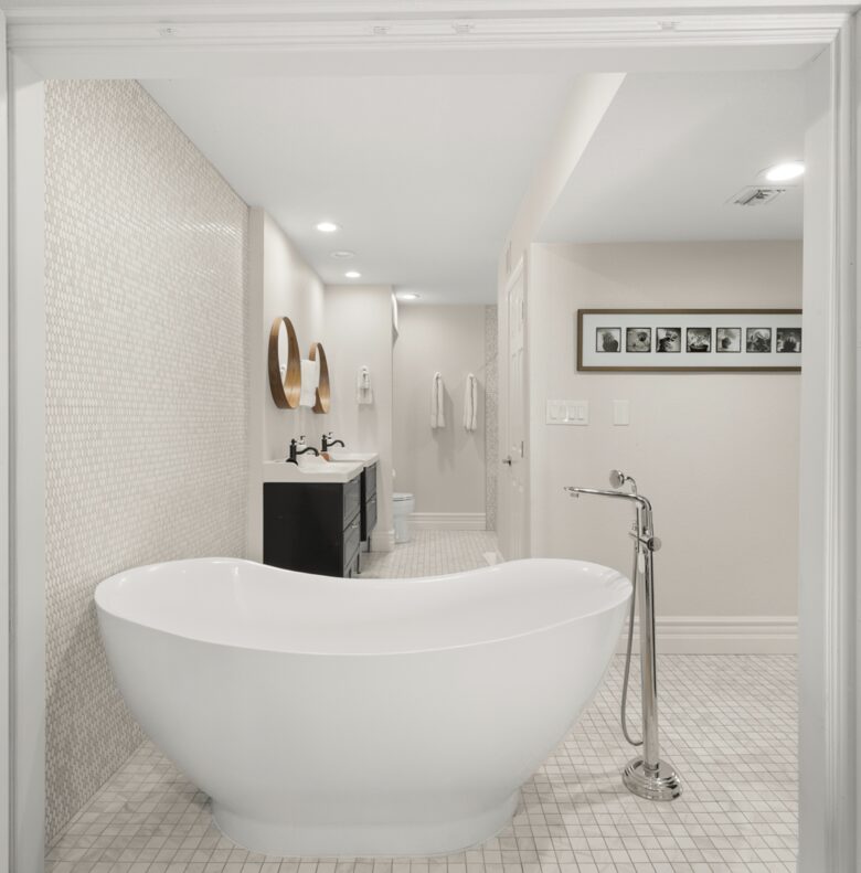 Old Town Scottsdale Gated Retreat | With Pool, Tennis, Walk to Fashion Square - Scottsdale, Arizona