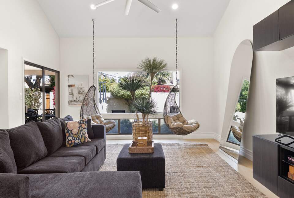 Old Town Scottsdale Gated Retreat | With Pool, Tennis, Walk to Fashion Square - Scottsdale, Arizona