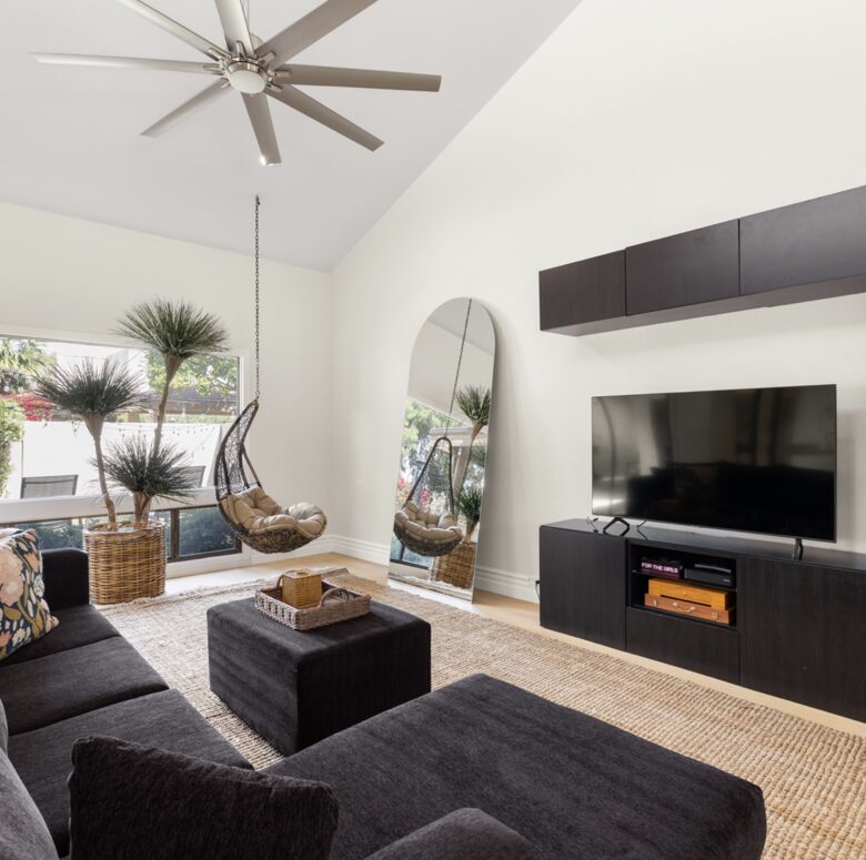 Old Town Scottsdale Gated Retreat | With Pool, Tennis, Walk to Fashion Square - Scottsdale, Arizona