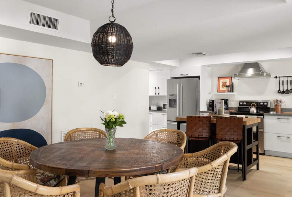 Old Town Scottsdale Gated Retreat | With Pool, Tennis, Walk to Fashion Square - Scottsdale, Arizona