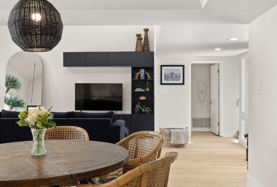 Old Town Scottsdale Gated Retreat | With Pool, Tennis, Walk to Fashion Square - Scottsdale, Arizona